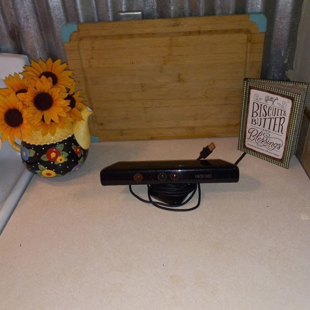 XBOX 360 KINECT